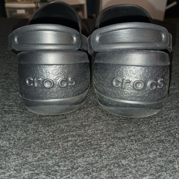Ladies Crocs - Picture 5 of 6